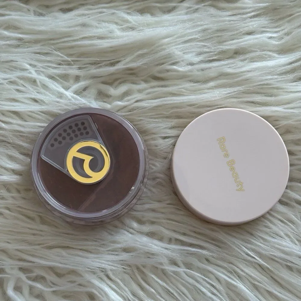Rare Beauty Always an Optimist Soft Radiance Setting Powder Deep